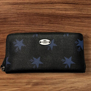 Coach  wallet